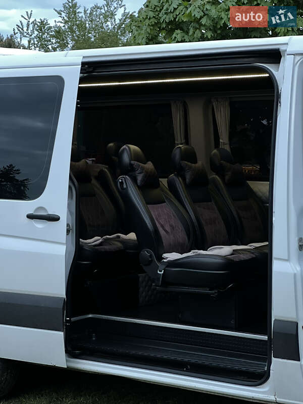 Мінівен Mercedes-Benz Sprinter 2011 в Буську