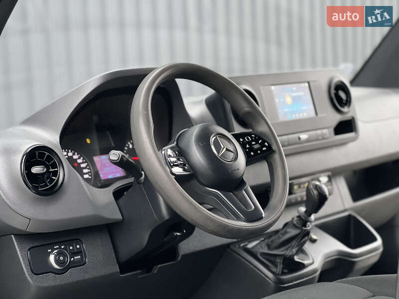 Вантажний фургон Mercedes-Benz Sprinter 2020 в Дубні фото 103 Вантажний фургон Mercedes-Benz Sprinter 2020 в Дубні