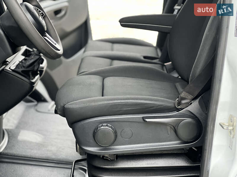 Вантажний фургон Mercedes-Benz Sprinter 2020 в Дубні фото 106 Вантажний фургон Mercedes-Benz Sprinter 2020 в Дубні