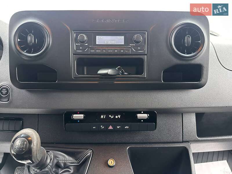 Тентований Mercedes-Benz Sprinter 2021 в Рівному