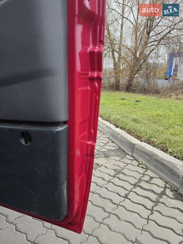 Міський автобус Mercedes-Benz Sprinter 2000 в Вінниці фото 27 Міський автобус Mercedes-Benz Sprinter 2000 в Вінниці