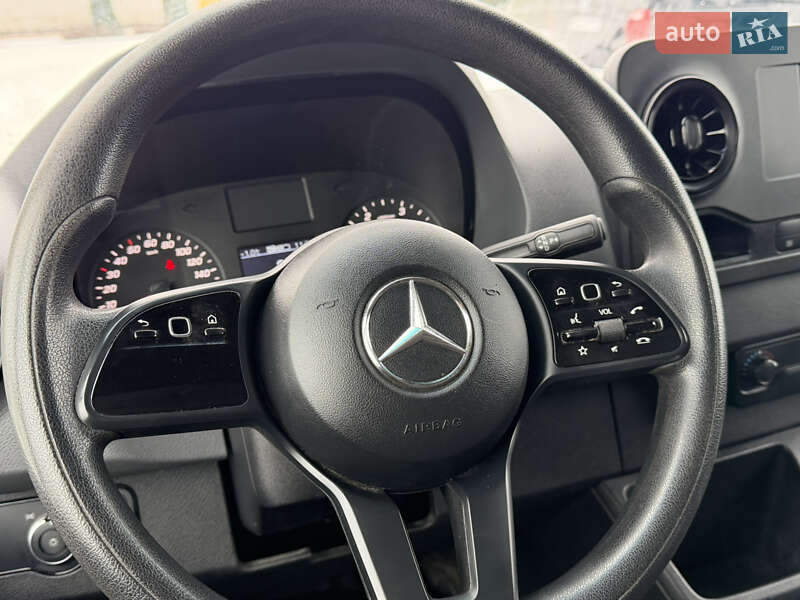 Туристичний / Міжміський автобус Mercedes-Benz Sprinter 2019 в Старокостянтинові