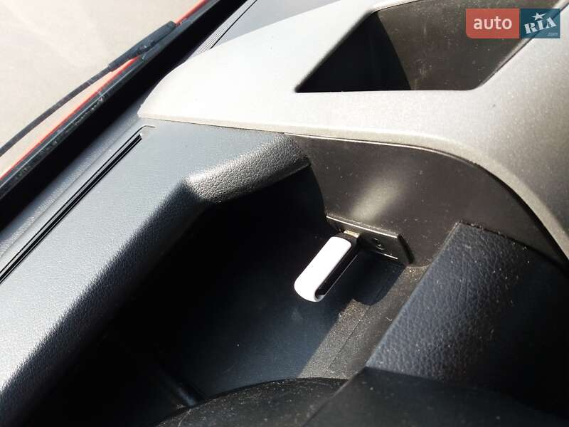 Вантажний фургон Mercedes-Benz Sprinter 2014 в Ковелі фото 26 Вантажний фургон Mercedes-Benz Sprinter 2014 в Ковелі