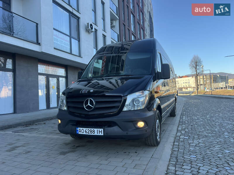 Микроавтобус Mercedes-Benz Sprinter 2017 в Сваляве
