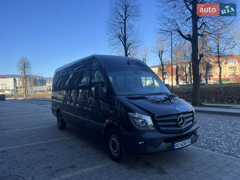 Микроавтобус Mercedes-Benz Sprinter 2017 в Сваляве