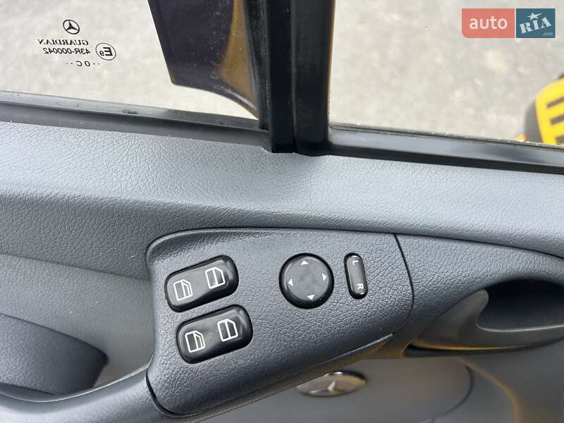 Евакуатор Mercedes-Benz Sprinter 2000 в Тернополі