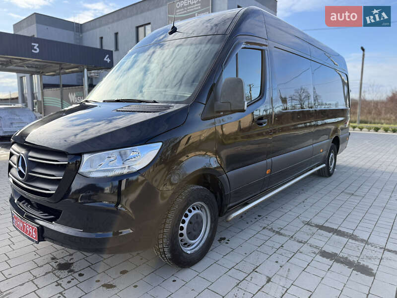 Вантажний фургон Mercedes-Benz Sprinter 2020 в Виноградові