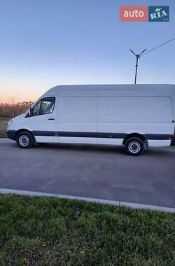 Вантажний фургон Mercedes-Benz Sprinter 2011 в Миколаєві