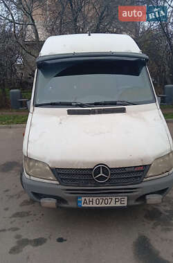 Пригородный автобус Mercedes-Benz Sprinter 2003 в Каневе