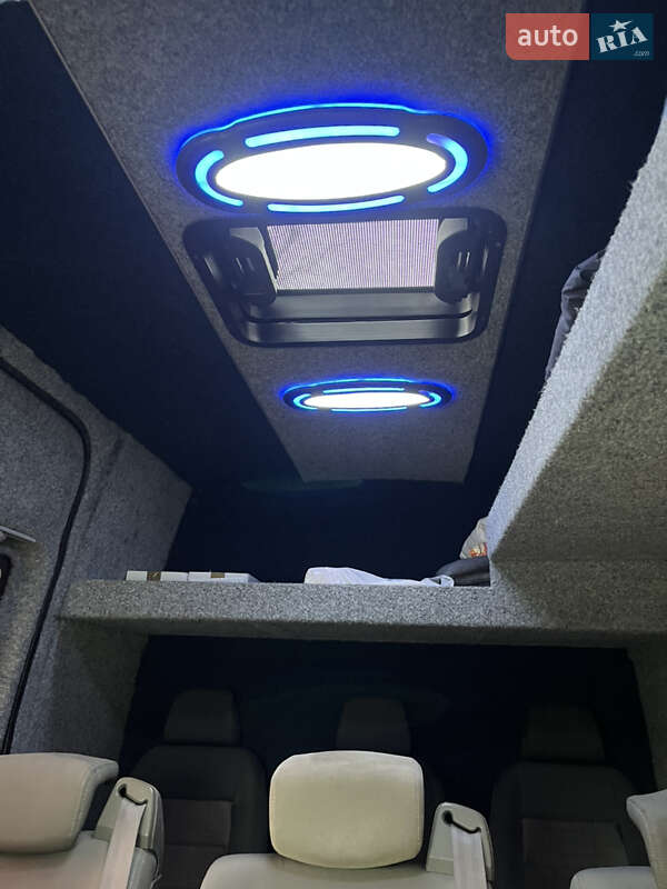 Микроавтобус Mercedes-Benz Sprinter 2014 в Сваляве