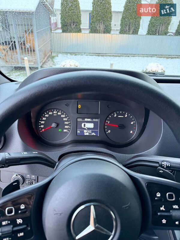 Вантажний фургон Mercedes-Benz Sprinter 2021 в Чернівцях