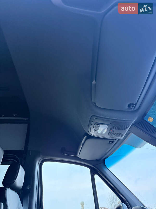 Вантажний фургон Mercedes-Benz Sprinter 2021 в Чернівцях