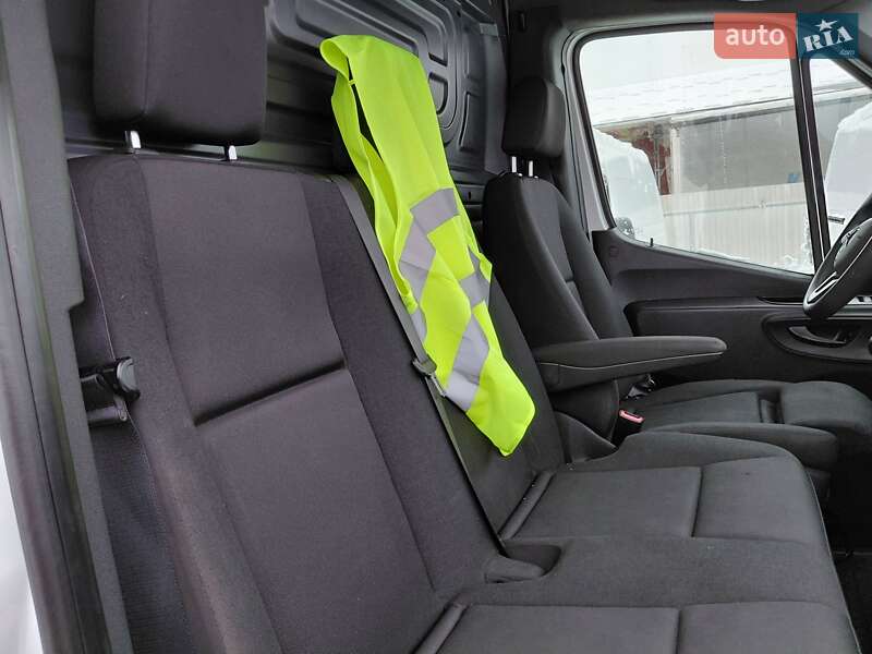 Вантажний фургон Mercedes-Benz Sprinter 2021 в Івано-Франківську