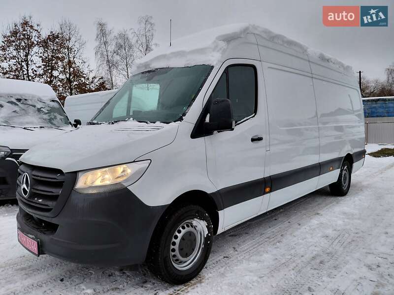 Вантажний фургон Mercedes-Benz Sprinter 2021 в Івано-Франківську