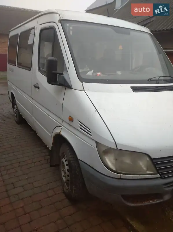 Mercedes-Benz Sprinter