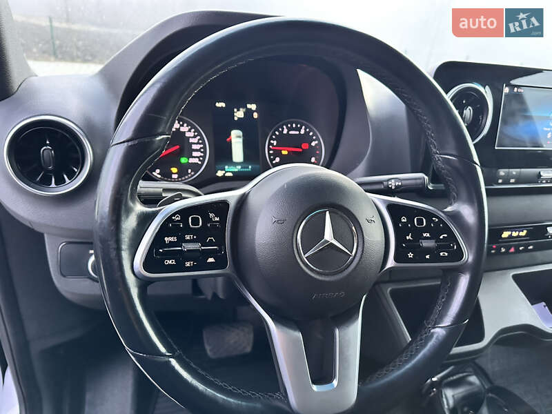 Вантажний фургон Mercedes-Benz Sprinter 2020 в Чернівцях