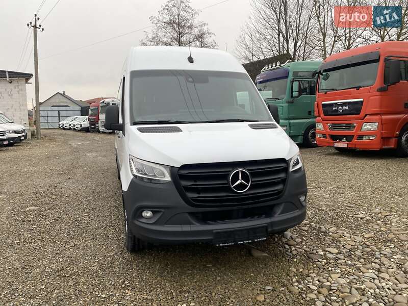 Вантажний фургон Mercedes-Benz Sprinter 2021 в Хусті
