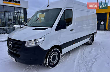 Вантажний фургон Mercedes-Benz Sprinter 2020 в Дніпрі