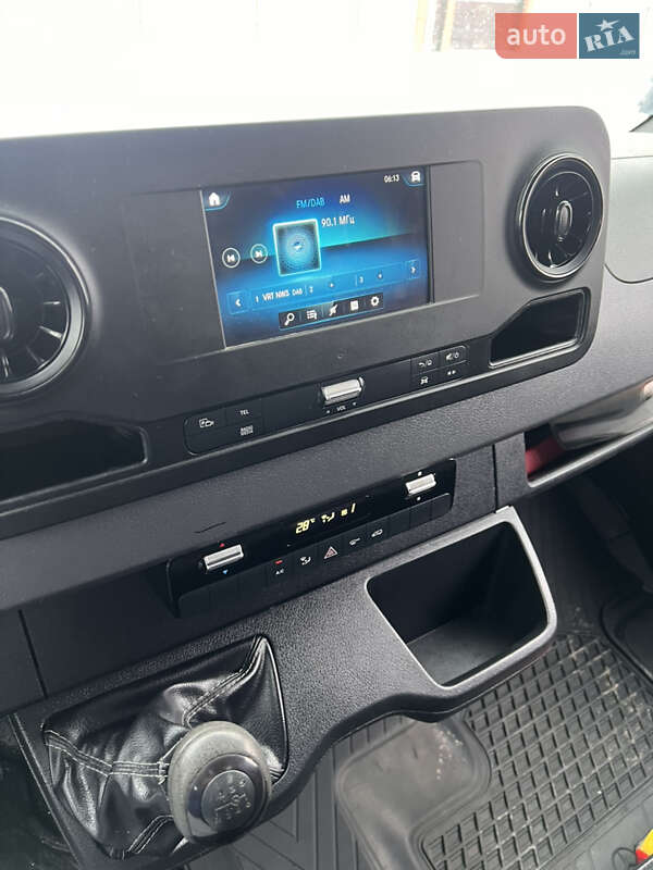 Вантажний фургон Mercedes-Benz Sprinter 2020 в Дніпрі