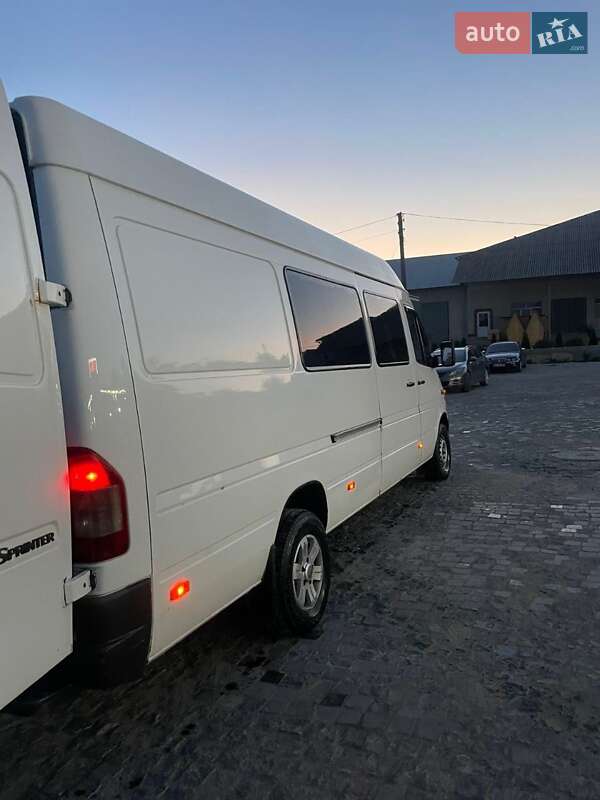 Мікроавтобус Mercedes-Benz Sprinter 2000 в Романківцях