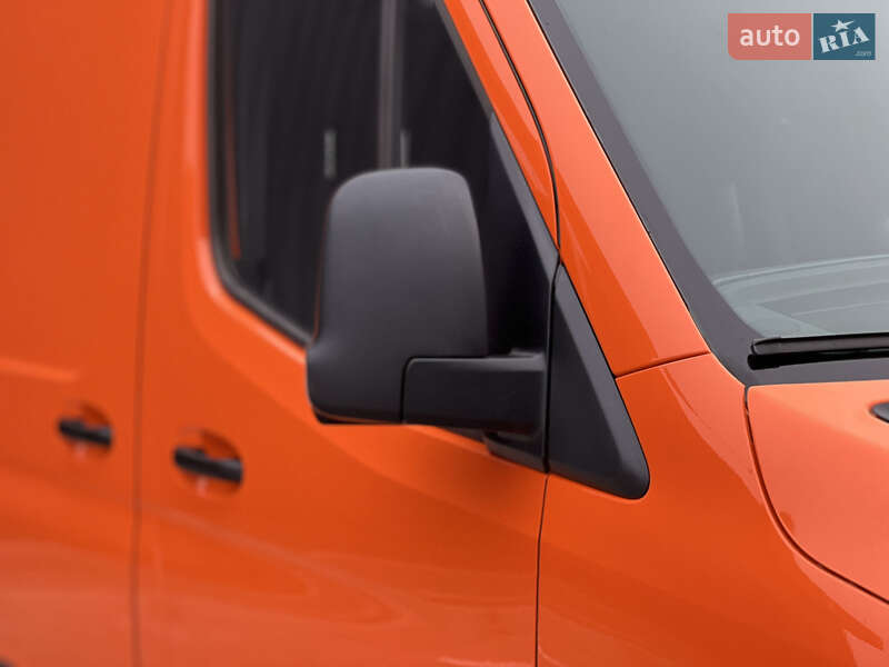 Грузовой фургон Mercedes-Benz Sprinter 2023 в Дубно