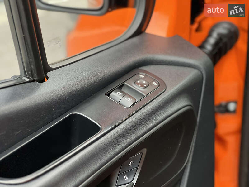 Грузовой фургон Mercedes-Benz Sprinter 2023 в Дубно