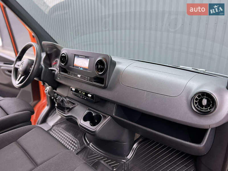 Грузовой фургон Mercedes-Benz Sprinter 2023 в Дубно