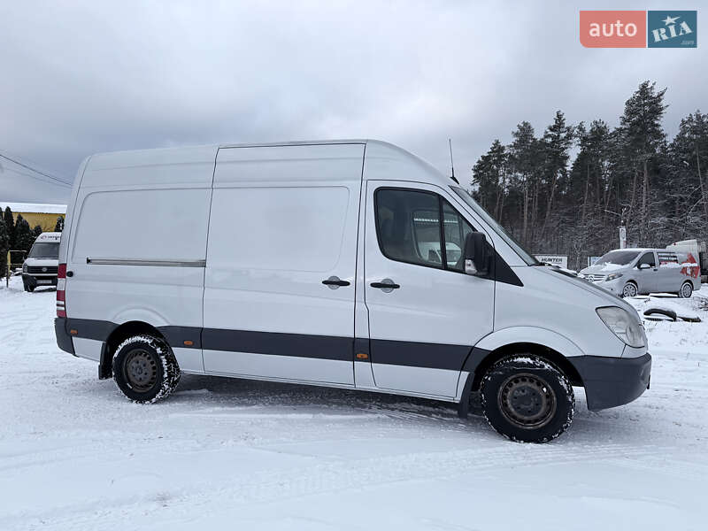 Вантажний фургон Mercedes-Benz Sprinter 2007 в Києві