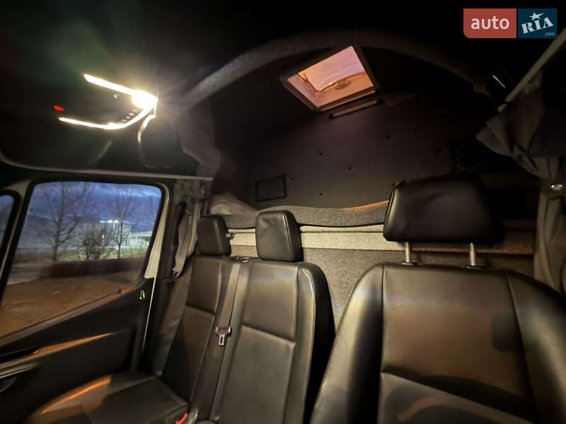 Автовоз Mercedes-Benz Sprinter 2018 в Мукачевому