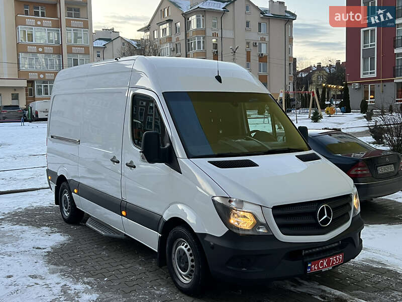Вантажний фургон Mercedes-Benz Sprinter 2018 в Чернівцях
