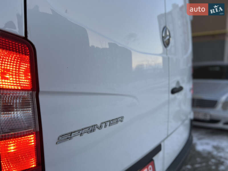 Вантажний фургон Mercedes-Benz Sprinter 2018 в Чернівцях