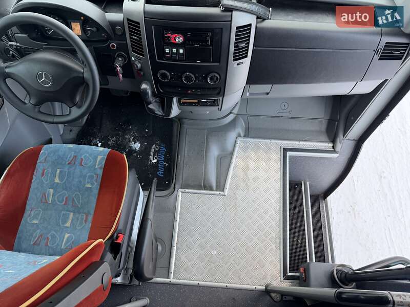 Туристический / Междугородний автобус Mercedes-Benz Sprinter 2012 в Хотине фото 38 Туристический / Междугородний автобус Mercedes-Benz Sprinter 2012 в Хотине