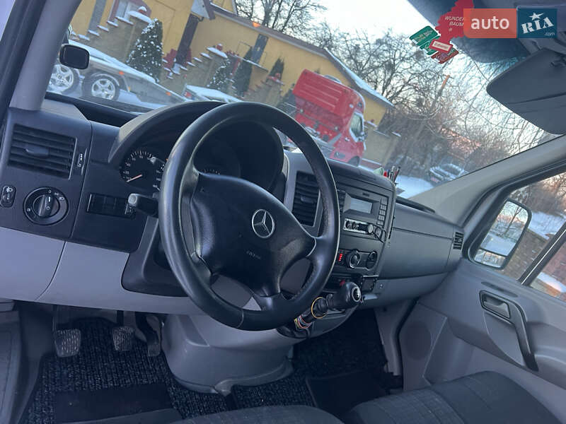 Автовоз Mercedes-Benz Sprinter 2013 в Луцьку