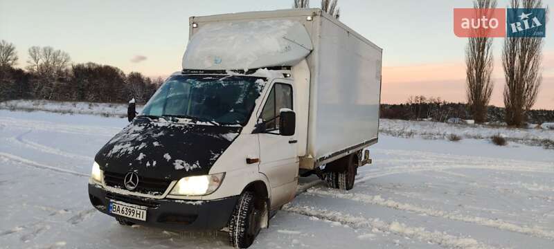 Mercedes-Benz Sprinter 2004