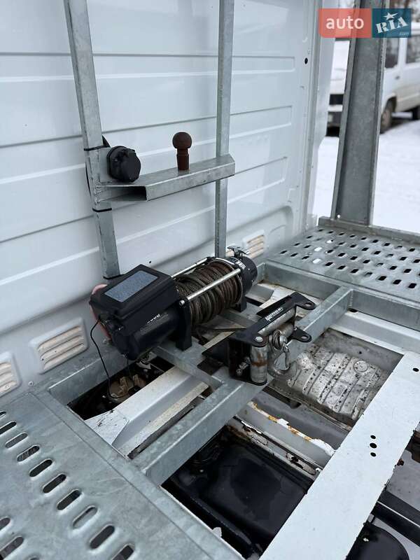 Эвакуатор Mercedes-Benz Sprinter 2013 в Хмельницком фото 13 Эвакуатор Mercedes-Benz Sprinter 2013 в Хмельницком