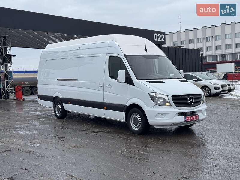 Вантажний фургон Mercedes-Benz Sprinter 2017 в Дубні