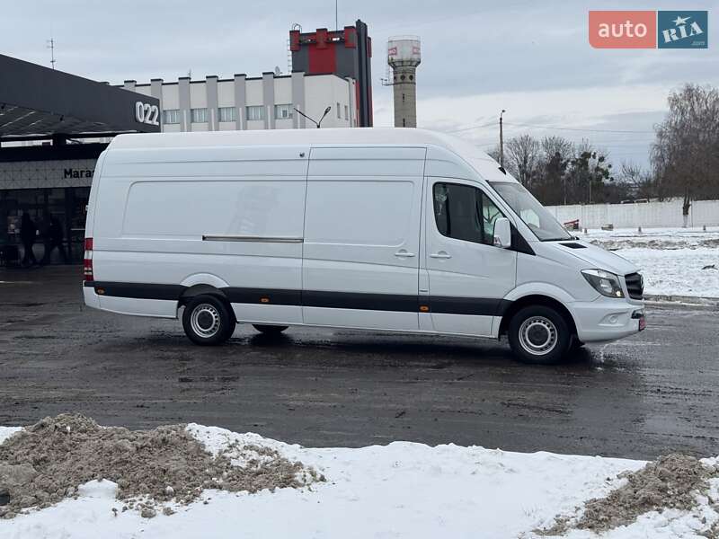 Вантажний фургон Mercedes-Benz Sprinter 2017 в Дубні