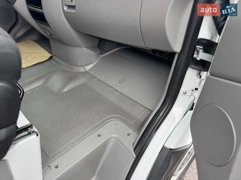 Вантажний фургон Mercedes-Benz Sprinter 2017 в Дубні