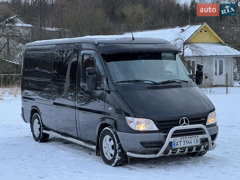 Минивэн Mercedes-Benz Sprinter 2005 в Коломые