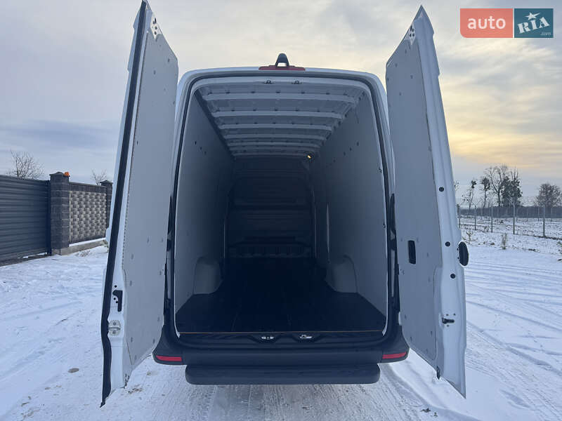 Грузовой фургон Mercedes-Benz Sprinter 2023 в Дубно