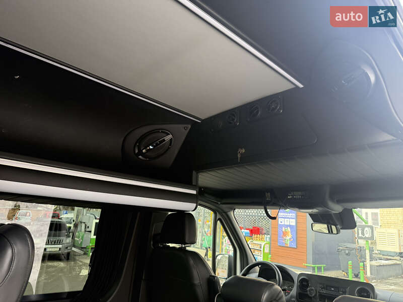 Вантажний фургон Mercedes-Benz Sprinter 2021 в Чернівцях