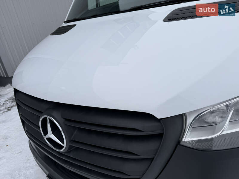 Вантажний фургон Mercedes-Benz Sprinter 2018 в Києві