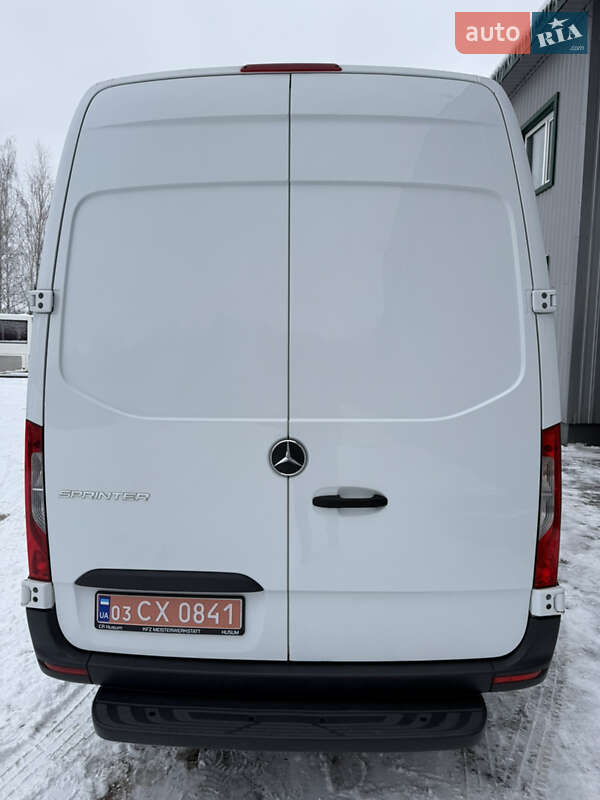 Вантажний фургон Mercedes-Benz Sprinter 2018 в Києві