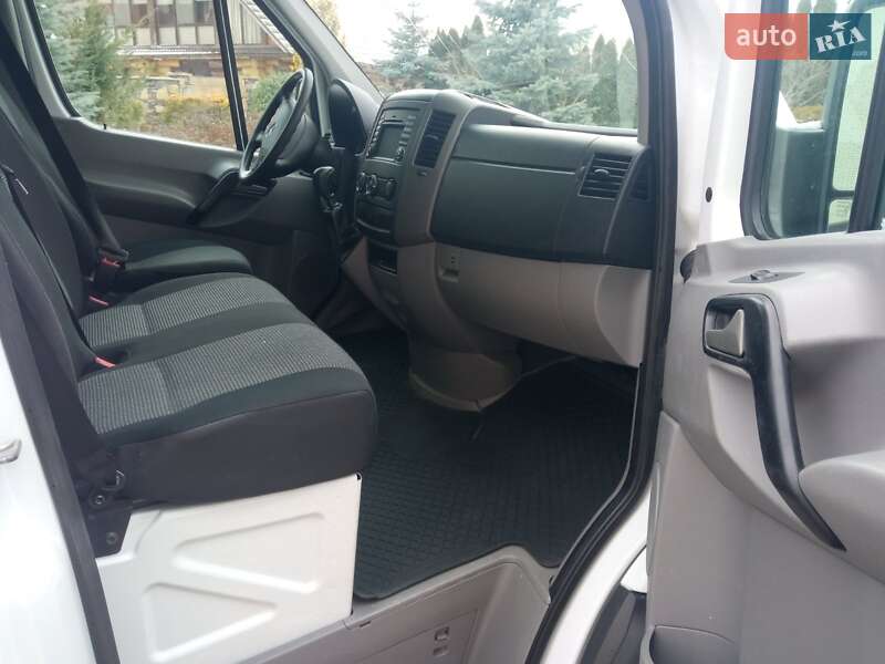 Грузовой фургон Mercedes-Benz Sprinter 2011 в Луцке фото 18 Грузовой фургон Mercedes-Benz Sprinter 2011 в Луцке