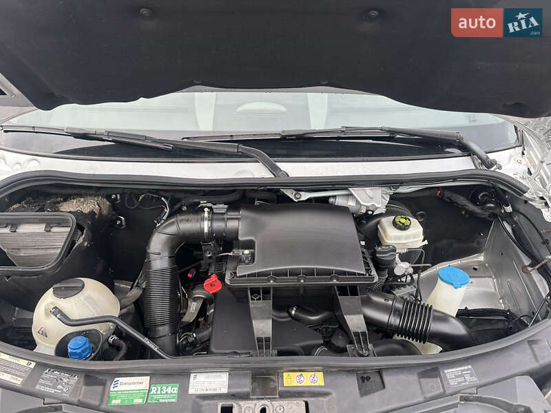 Мікроавтобус Mercedes-Benz Sprinter 2013 в Чернівцях