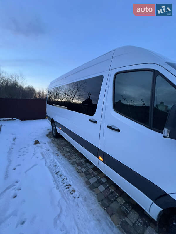 Микроавтобус Mercedes-Benz Sprinter 2020 в Черновцах фото 18 Микроавтобус Mercedes-Benz Sprinter 2020 в Черновцах