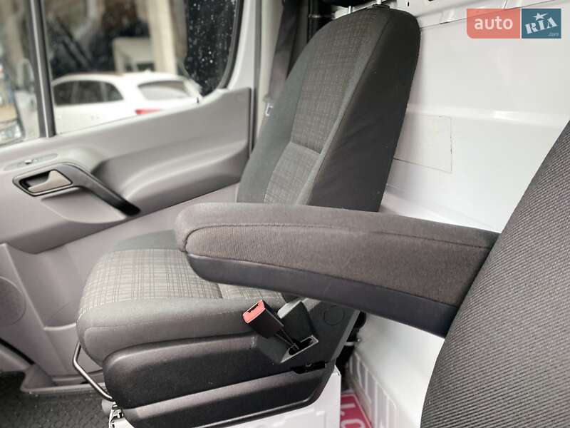 Грузовой фургон Mercedes-Benz Sprinter 2018 в Хусте