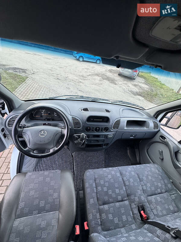 Грузовой фургон Mercedes-Benz Sprinter 2006 в Ровно фото 20 Грузовой фургон Mercedes-Benz Sprinter 2006 в Ровно