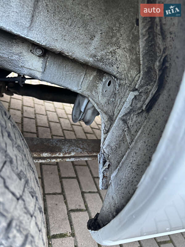 Грузовой фургон Mercedes-Benz Sprinter 2006 в Ровно фото 59 Грузовой фургон Mercedes-Benz Sprinter 2006 в Ровно