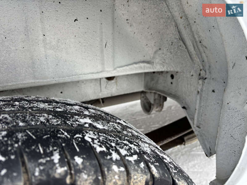 Минивэн Mercedes-Benz Sprinter 2003 в Керстенцах